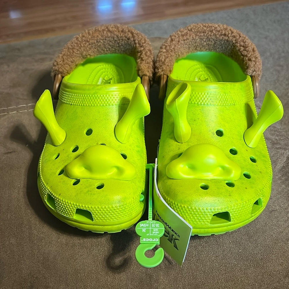 Adult Shrek Crocs